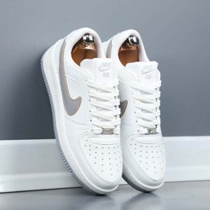 کتونی مردانه ایرفورس سفید نایک طوسی FIT