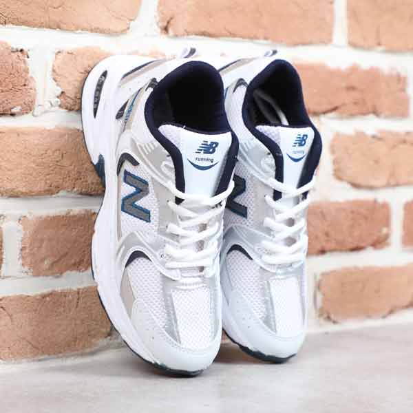 کتونی اسپرت نیوبالانس 530 سفید سرمه ای PARSIS