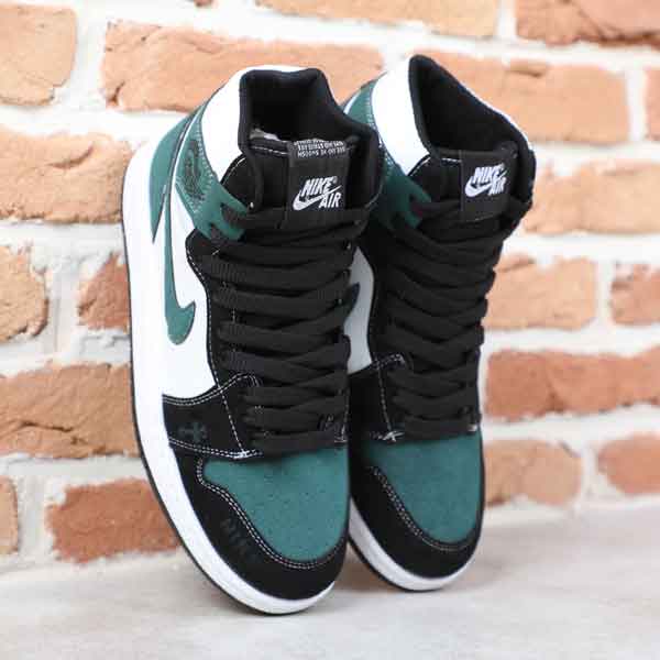 کتونی نایک ایر جردن ساقدار صلیب سفید سبز مشکی HP کتونی نایک ایر جردن ساقدار صلیب سفید سبز مشکی HP