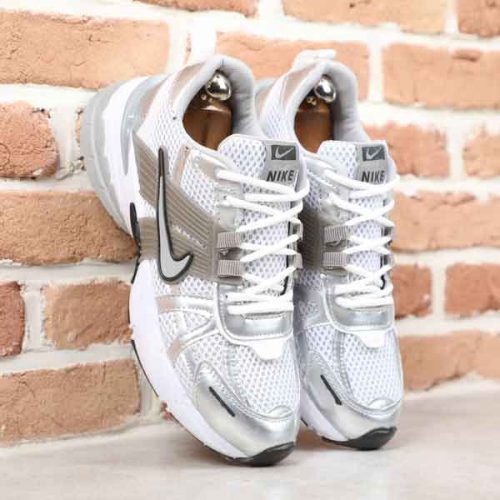 کتونی مردانه نایک V2K سفید نقره ای ITA