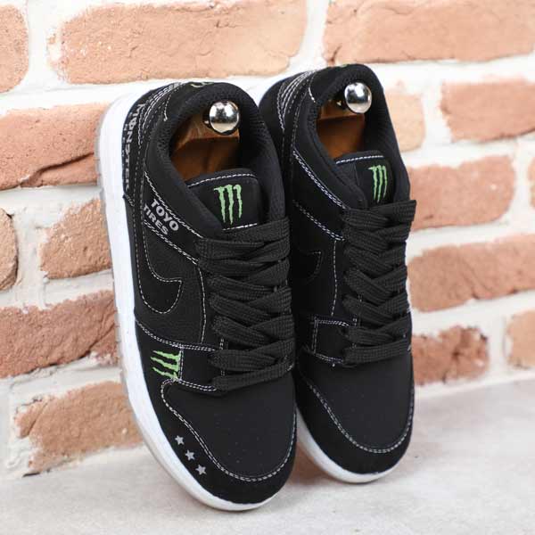 کتونی اسپرت نایک جردن SB مشکی زیره سفیدTOYO HP کدj2 کتونی اسپرت نایک جردن SB مشکی زیره سفیدTOYO HP کدj2