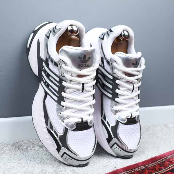 کتونی مردانه آدیداس AdiStar سفید مشکی نقره ای جهان