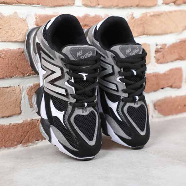 کتونی مردانه نیوبالانس 9060 طوسی مشکی سفید کد23