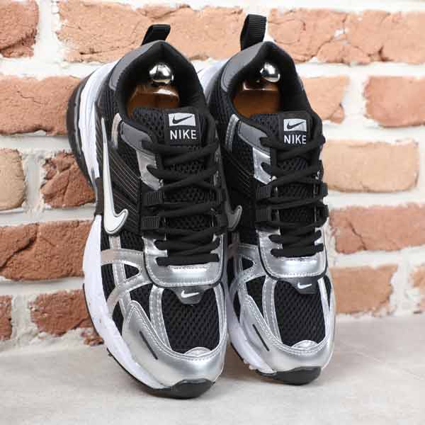 کتونی اسپرت نایک V2K مشکی نقره ای ITA کدCV